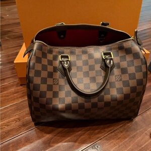 Louis Vuitton damier ebene speedy Bag